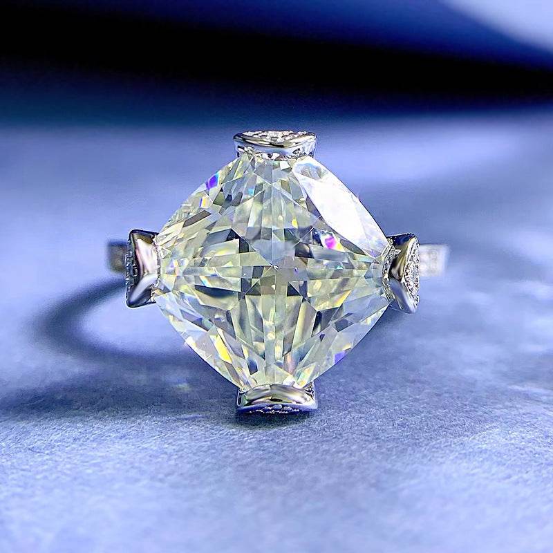 New high simulation diamond ring 11 * 11 white G-color ice Flower cut diamond style wedding ring for women - MOWTE