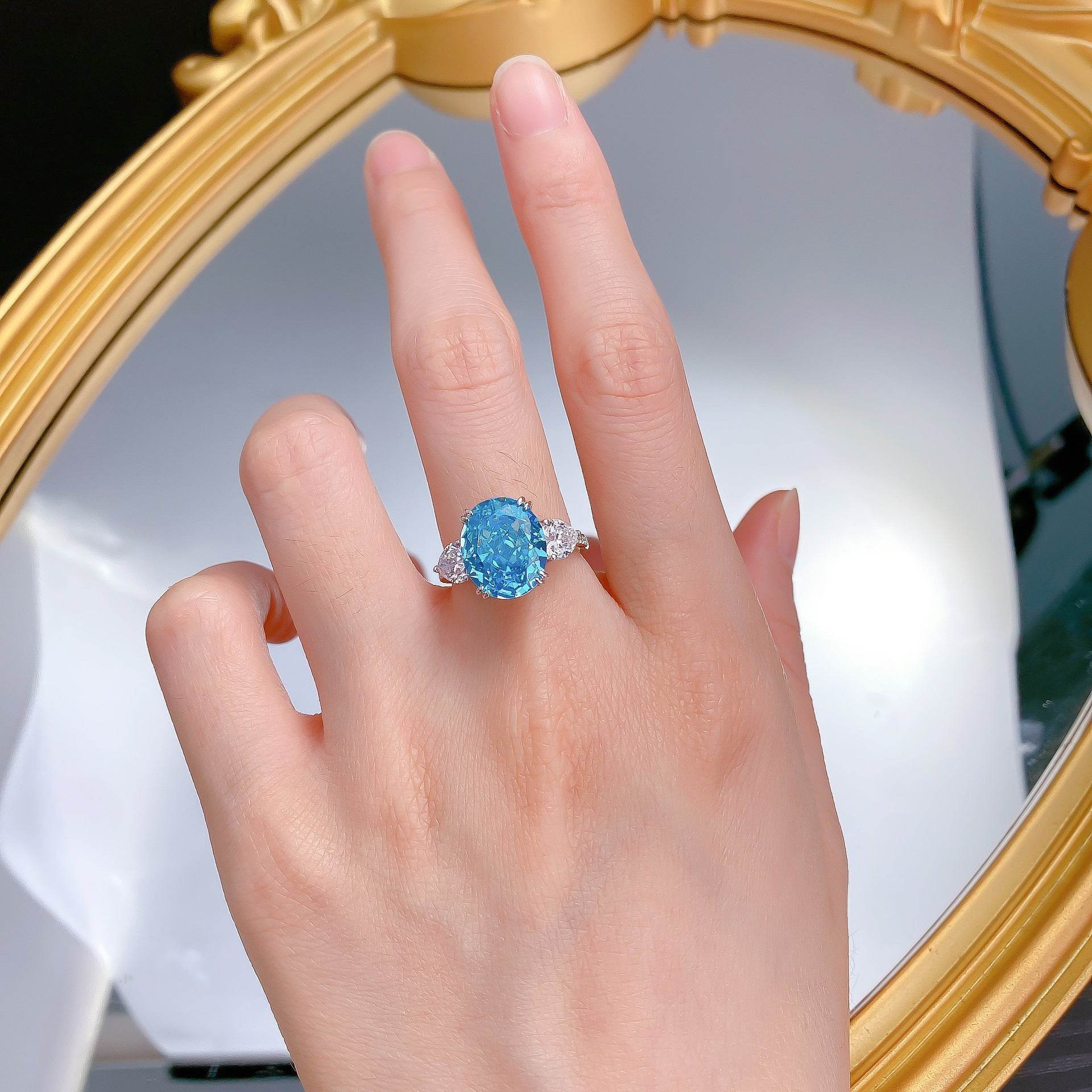 S925 Sterling Silver Aqua Blue Ice Flower-Cut 10x12mm Oval Women's Ring - MOWTE