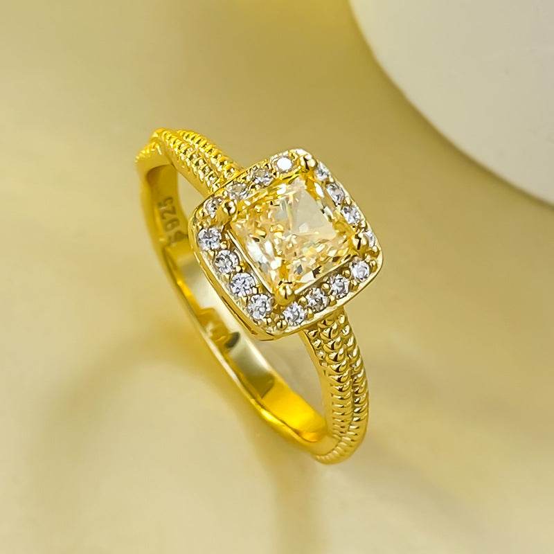 S925 Silver 5 * 5mm Square Sugar Yellow Diamond High Carbon Diamond Ring - MOWTE