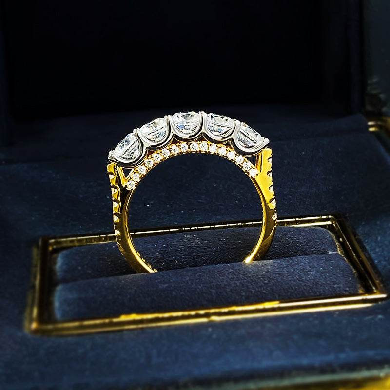 S925 Sterling Silver Stylish Single Row Cubic Zirconia Women's Ring - Minimalist & Stackable - MOWTE