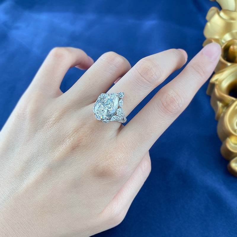 Luxurious Cluster-set High-carbon Imitation Diamond G Color 10*14mm Large Pear Cut Water Drop Engagement Ring - MOWTE