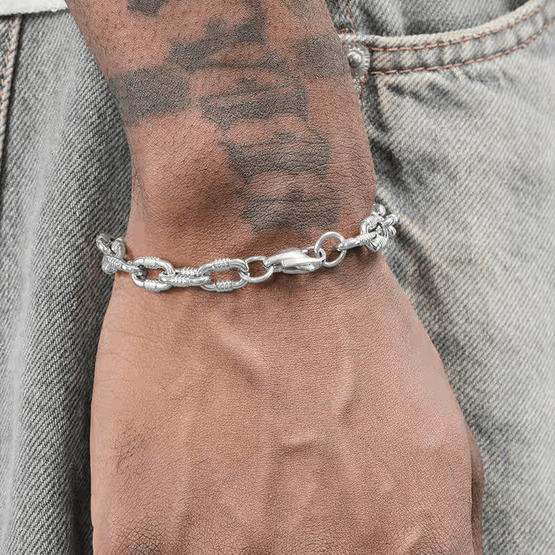 Silver titanium steel 8-shaped spiral bracelet hip-hop trend personality O-shape splicing bracelet high-end feel without fading - MOWTE