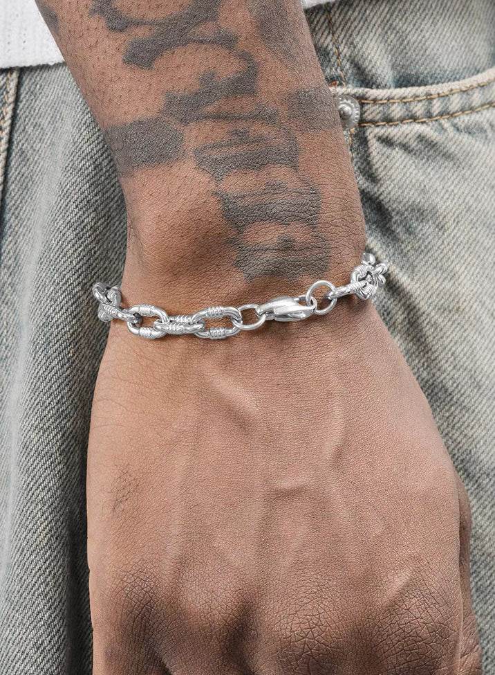 Silver titanium steel 8-shaped spiral bracelet hip-hop trend personality O-shape splicing bracelet high-end feel without fading - MOWTE