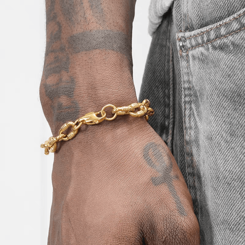 Silver titanium steel 8-shaped spiral bracelet hip-hop trend personality O-shape splicing bracelet high-end feel without fading - MOWTE