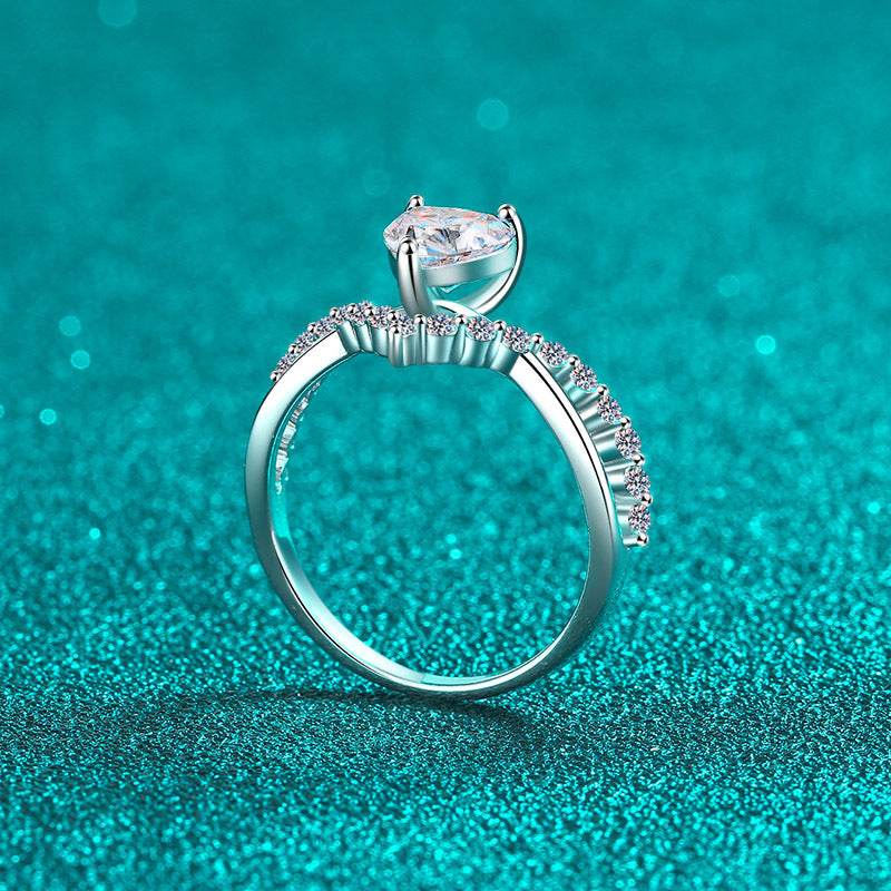 Pure silver plated with PT950 gold a beloved 1-carat moissanite ring - MOWTE