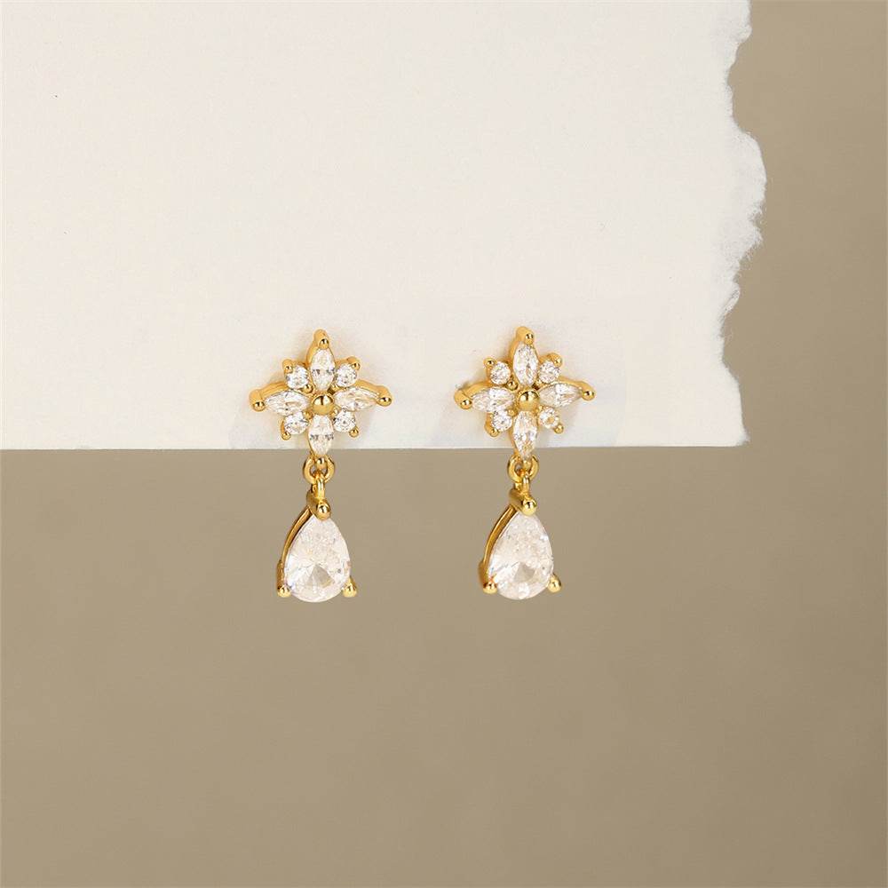 S925 silver design powder zirconium fashionable and popular earrings - MOWTE