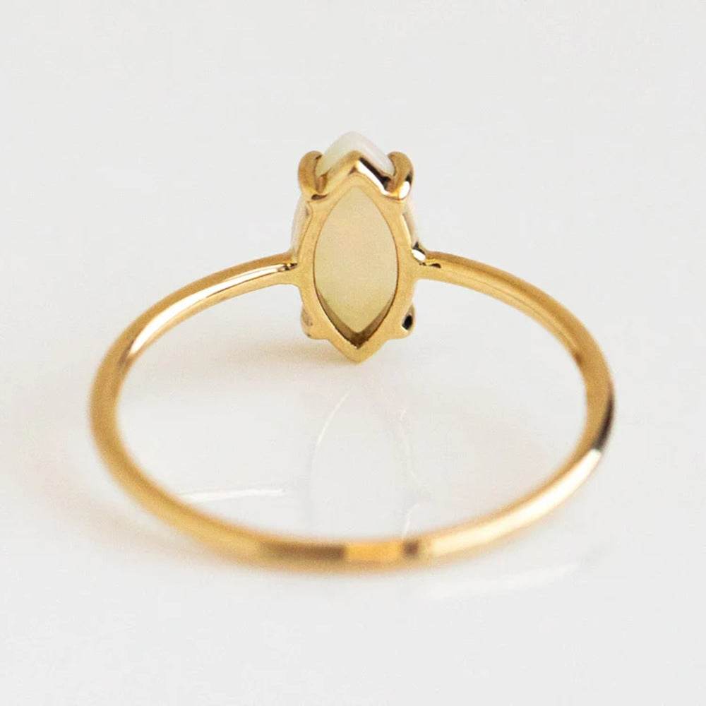 S925 Pure Silver Four Claw Set Opal Stone Ring - MOWTE