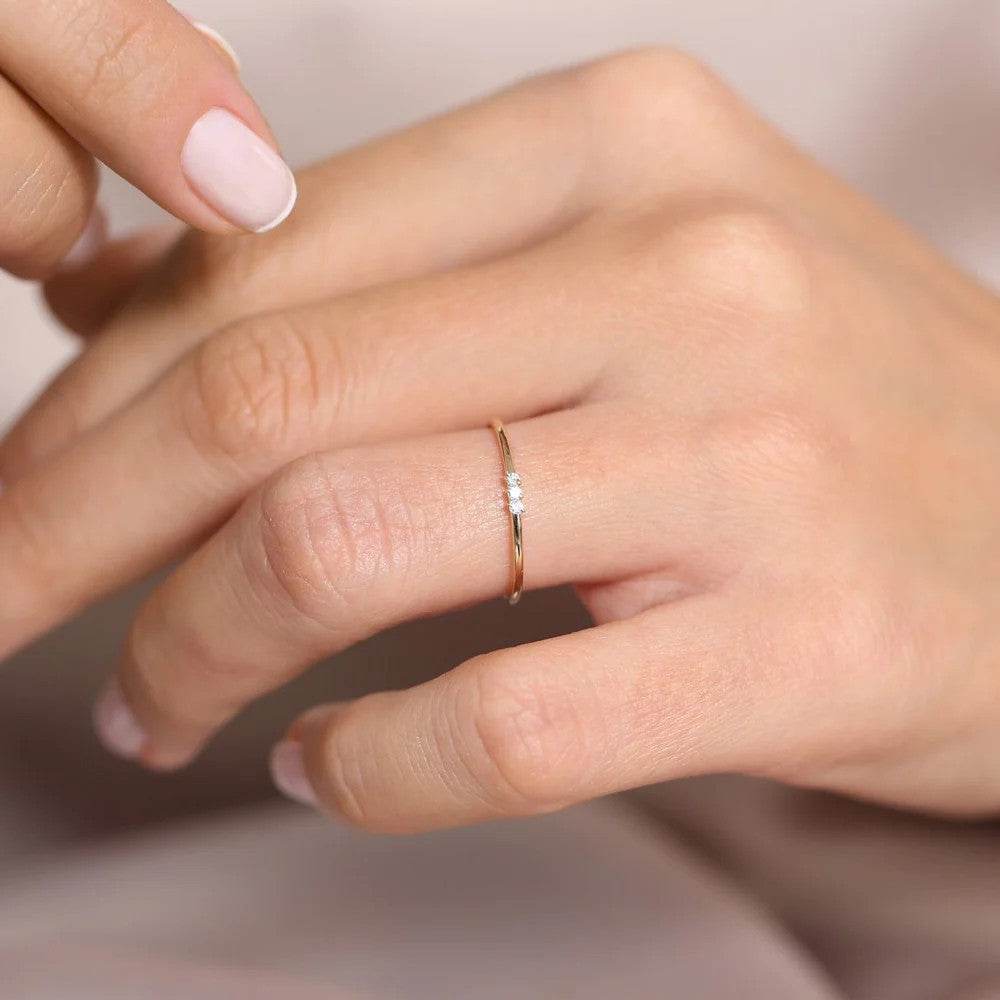 925 sterling silver minimalist three diamond base stackable ring - MOWTE