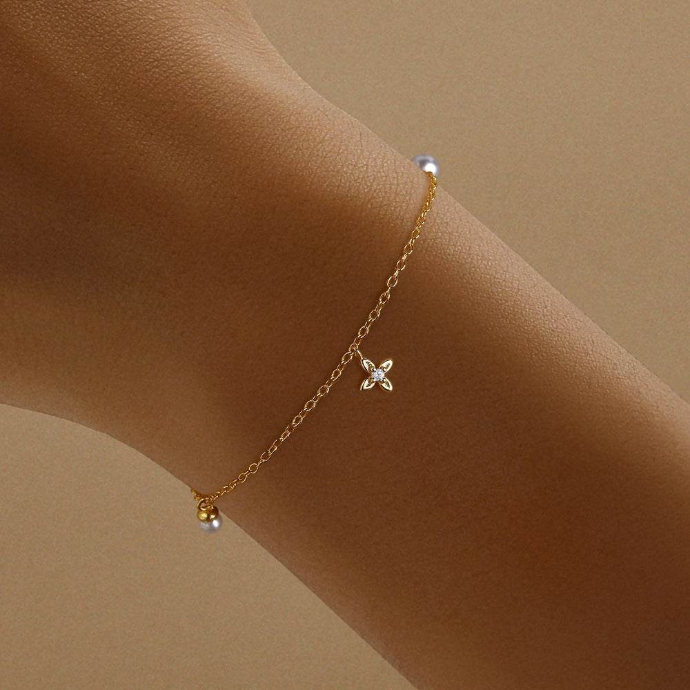 S925 Pure Silver Women's Geometric Diamond Set Pearl Bracelet - MOWTE