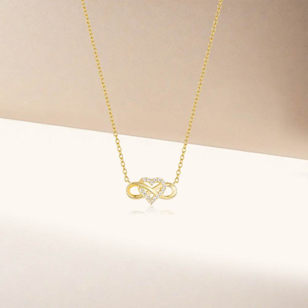S925 pure silver heart micro inlaid 8-shaped pendant collarbone chain - MOWTE