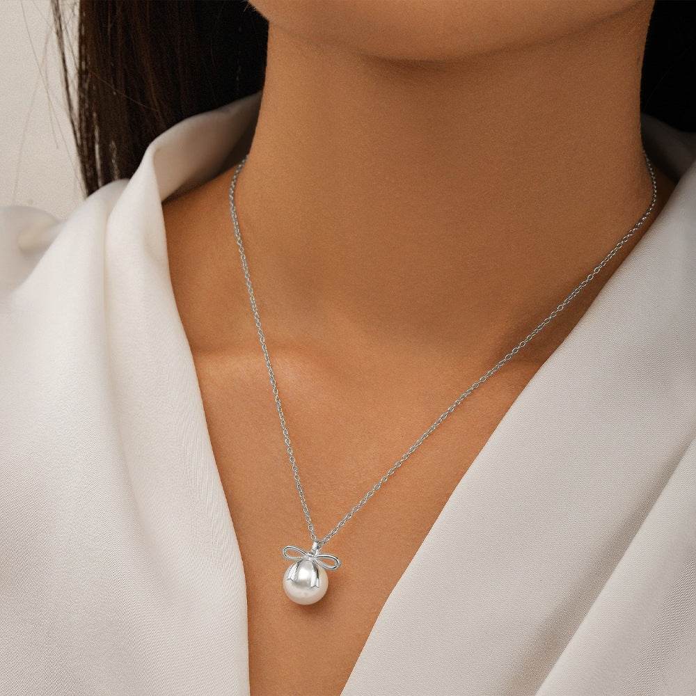 S925 sterling silver bow pearl women's collarbone necklace - MOWTE