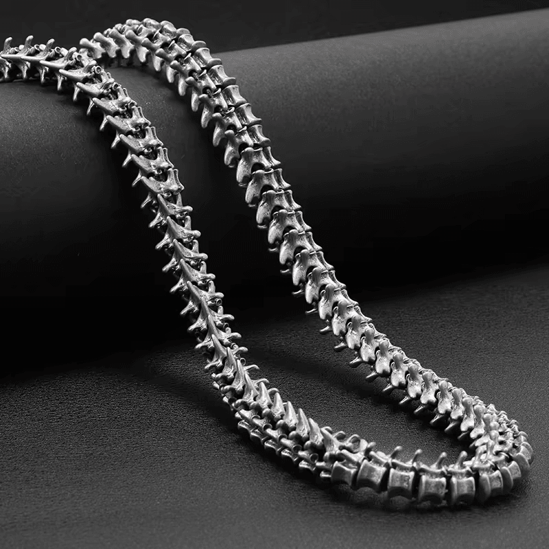 Titanium steel keel necklace men's hip-hop personality retro style domineering collarbone chain - MOWTE