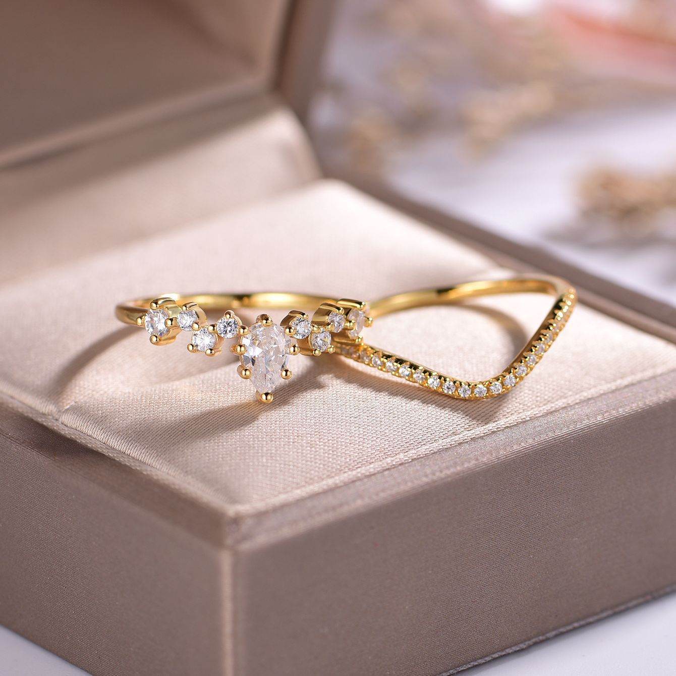 S925 Silver Two-Piece Set Moissanite Ring 0.5ct Center Stone Exquisite Stacking engagement - MOWTE