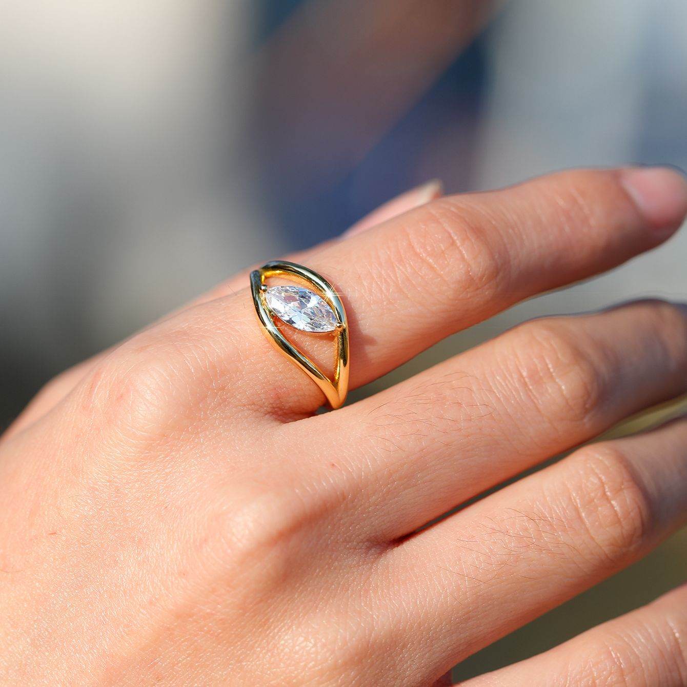 S925 Silver Ring with 1ct Marquise-Cut Center Stone Exquisite for Stacking - MOWTE