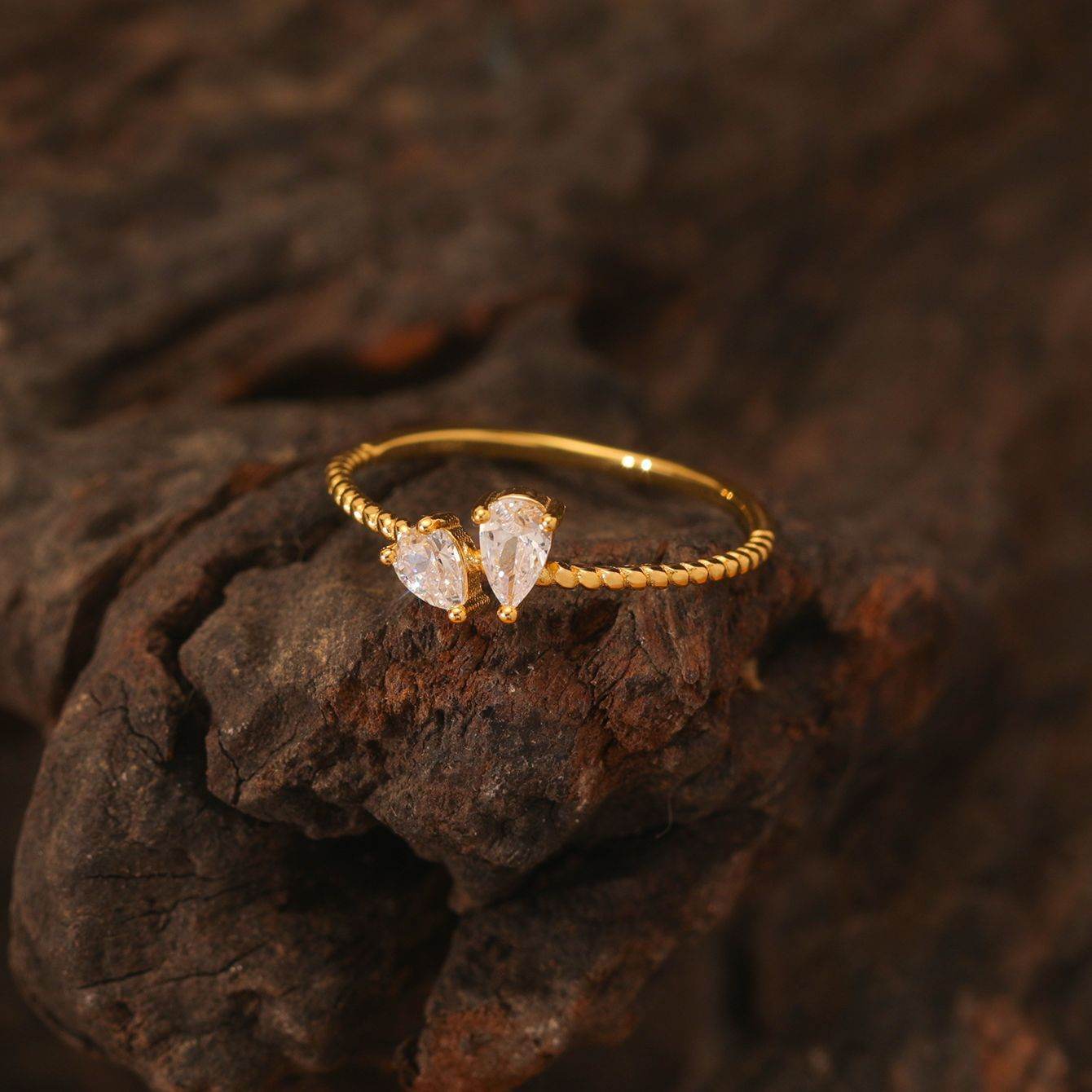 S925 Silver Ring with 0.65ct Moissanite Center Stone Exquisite ring - MOWTE