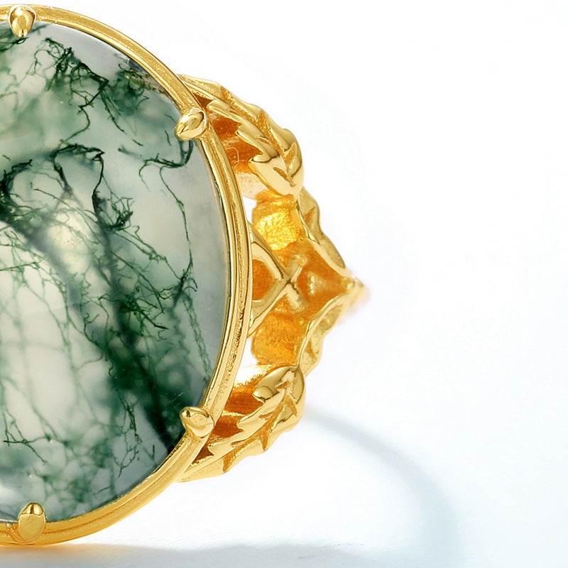 Vintage-style Moss Green Ring – Light Luxury 925 Silver Adjustable Ring with Intricate Engravings - MOWTE