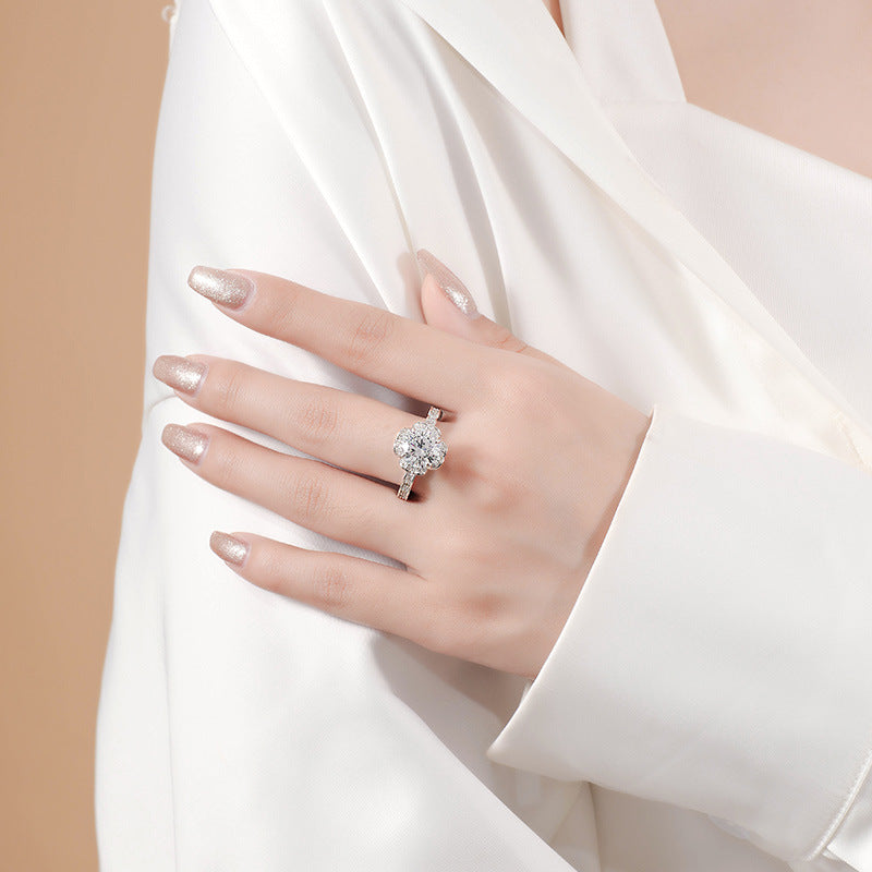 S925 Sterling Silver Sunflower Moissanite Ring for Women 3-Carat Light Luxury Band