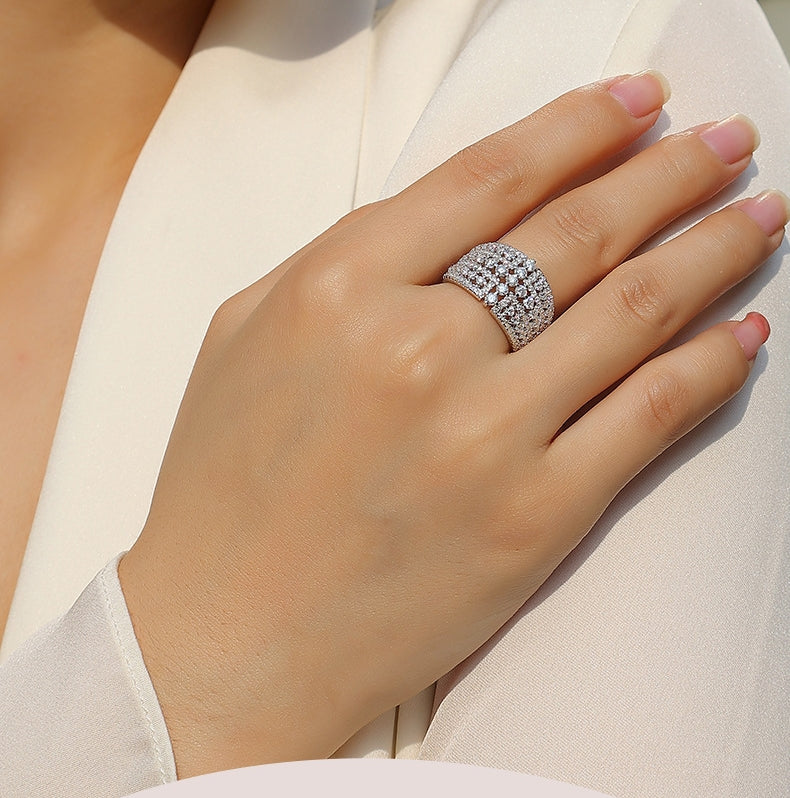 Luxury Micro-Paved Full Diamond 925 Sterling Silver Moissanite High-End Ring