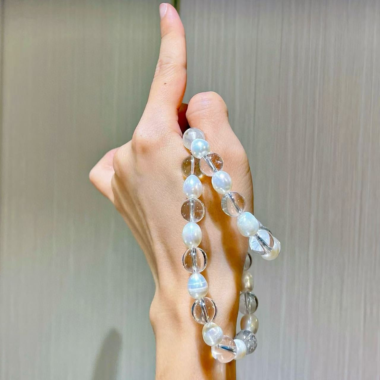 10mm Natural Freshwater Pearls and White Crystal Designer Collarbone Necklace