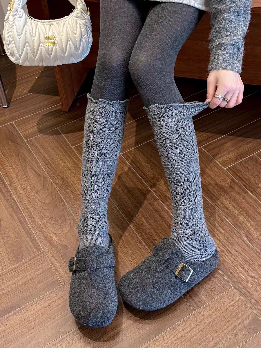 Retro pile socks warm knit calf socks hollow out yarn long socks