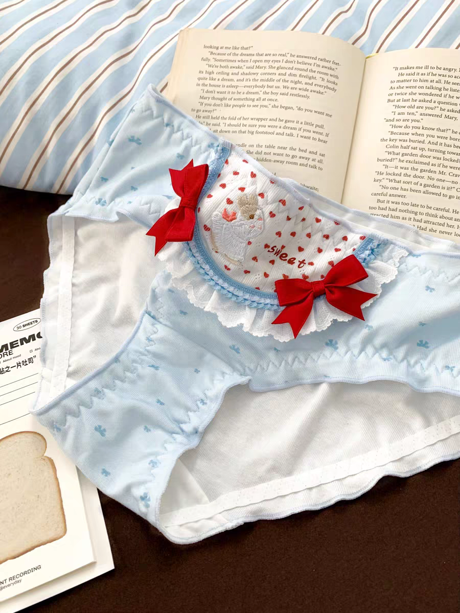 Velvet Rabbit Sweetheart Japanese Sweet and Cute Style Underwear Women 2 Pure Desire Low Waist Triangle Pants Pure Cotton Crotch