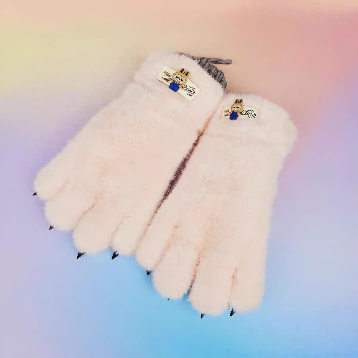 Warm gloves for men and women in winter, cute cartoon plush cat paws, outdoor cold proof and thick windproof bear paw gloves