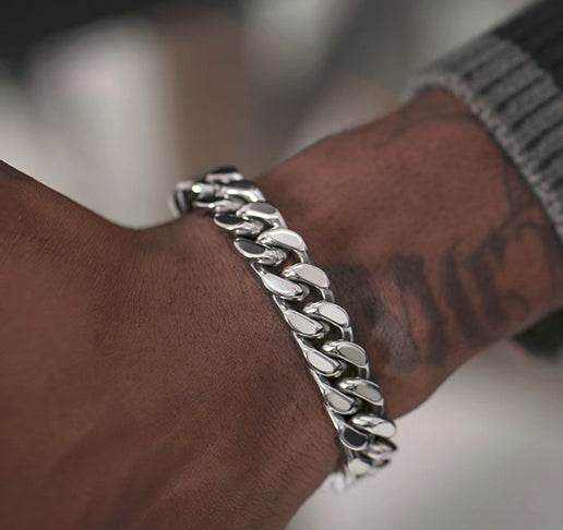 Cuban Titanium Steel - MOWTE