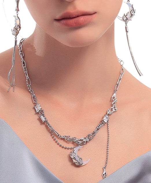 Romantic Utopia Series Moon Tassel Necklace - MOWTE