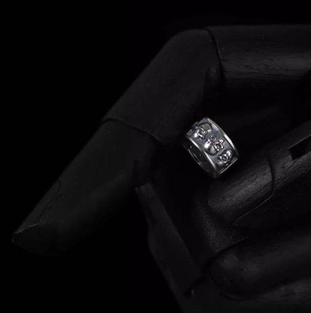 Sterling silver earrings for men and women domineering skull text silver ornaments hip-hop handsome accessories silver ear buckles - MOWTE