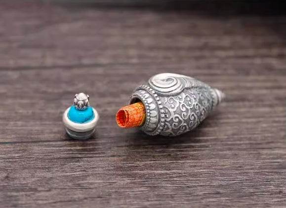 Pendant Necklace – Durable & Sleek - MOWTE