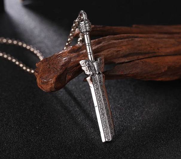 Men's Broken Sword Pattern Pendant Retro Simple Creative Broken Sword Necklace Pendant - MOWTE