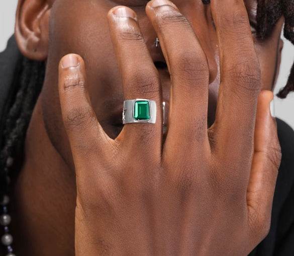 S925 sterling silver emerald ring for men and women, hip-hop trendy hollow five-pointed star index finger ring with adjustable opening - MOWTE