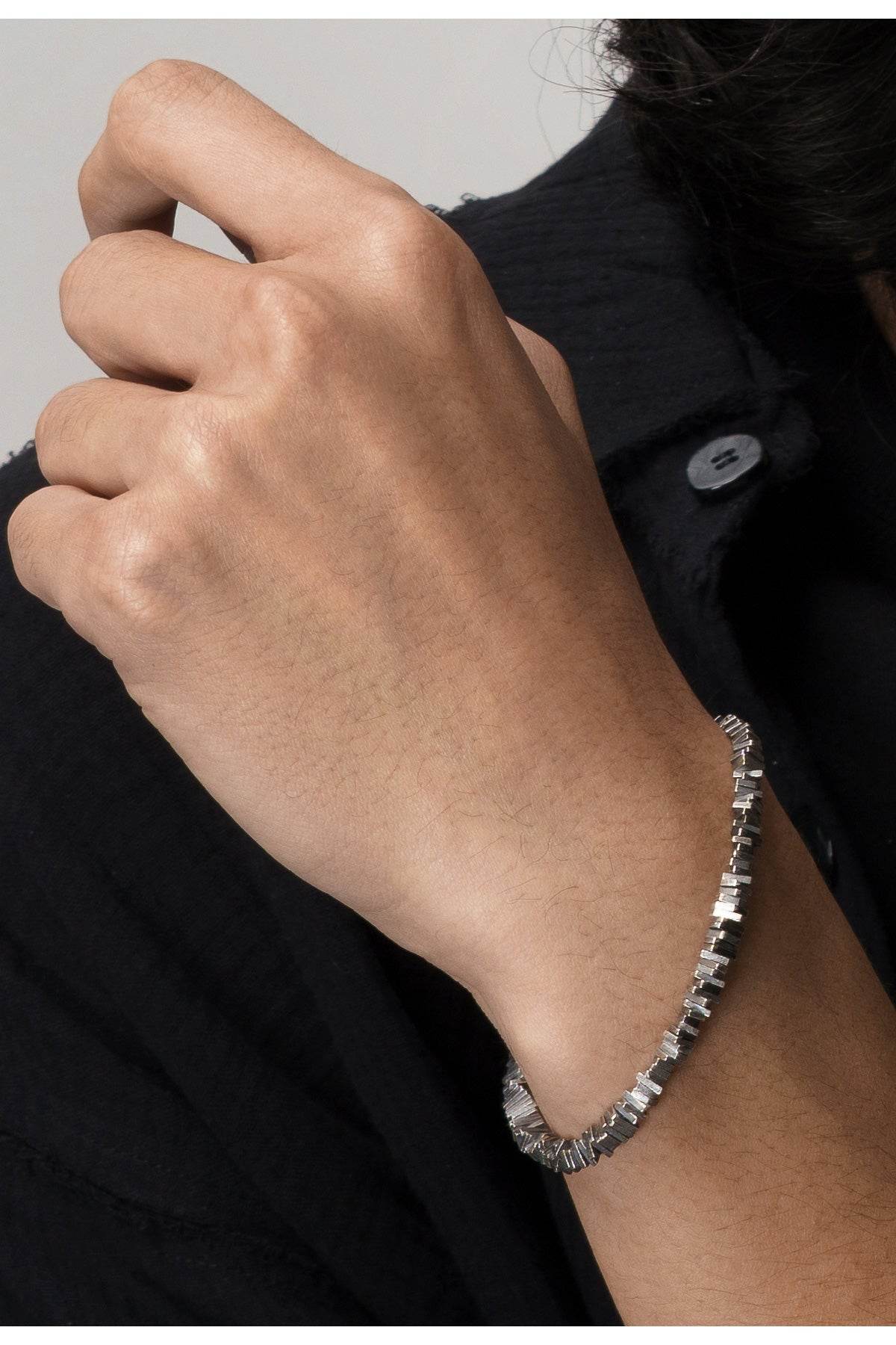 Retro Distressed Silver - MOWTE