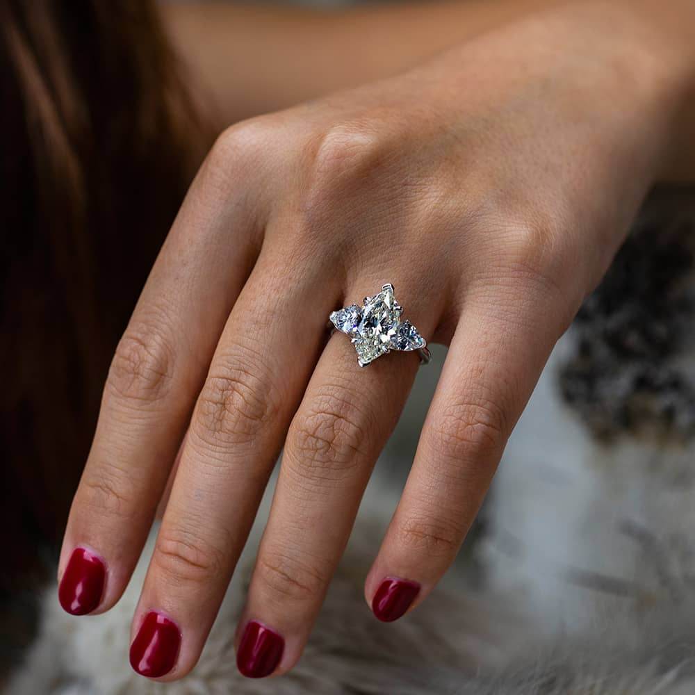 Luxurious S925 silver set with high carbon diamond marquise cut ring 3 carats - MOWTE