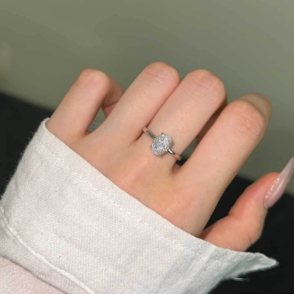 Super shiny cut oval shape 6*9mm 8A-CZ diamond super flash s925 silver stackable ring - MOWTE