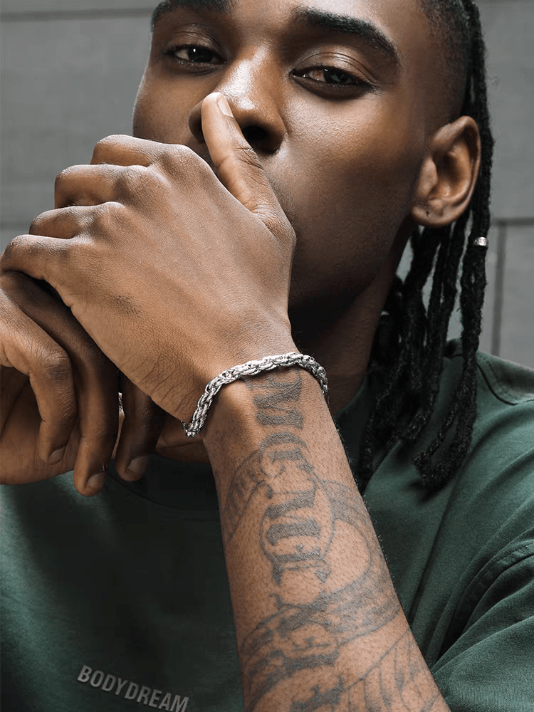 Silver braided bracelet for men and women popular titanium steel twisted chain hand jewelry high-end sense does not fade - MOWTE