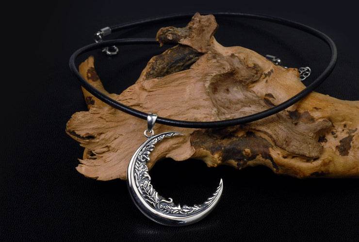 Men's fashion sterling silver moon pendant & necklace - MOWTE
