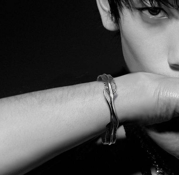 Men's fashion titanium steel angel wings bangle bracelet - MOWTE