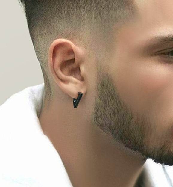 Men's fashion triangle silver stud - MOWTE