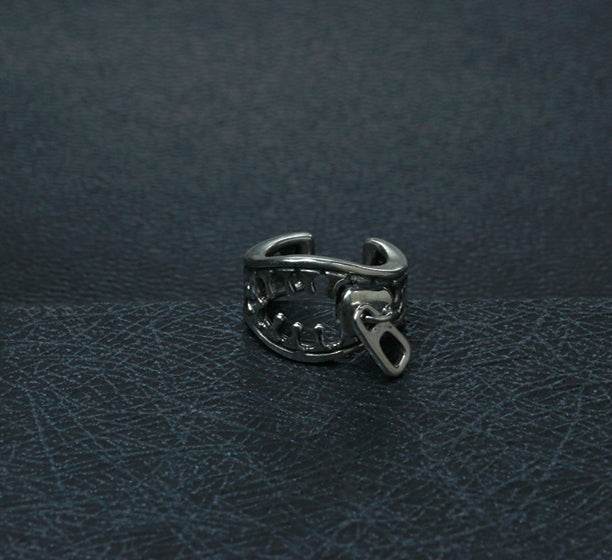 Men's fashion zipper puller silver ear clip - MOWTE