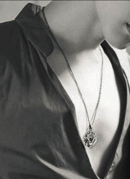 Men's fashion sterling silver pentagram deer king pendant & necklace - MOWTE