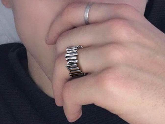 Men's fashion sterling silver ring - MOWTE