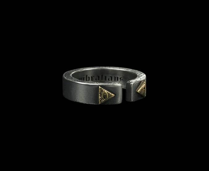 Men's fashion eye of omniscience silver ring - MOWTE