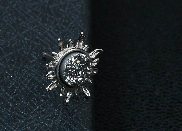 Men's fashion sun natural crystal ear stud - MOWTE