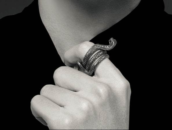 Cobra Silver Ring - MOWTE