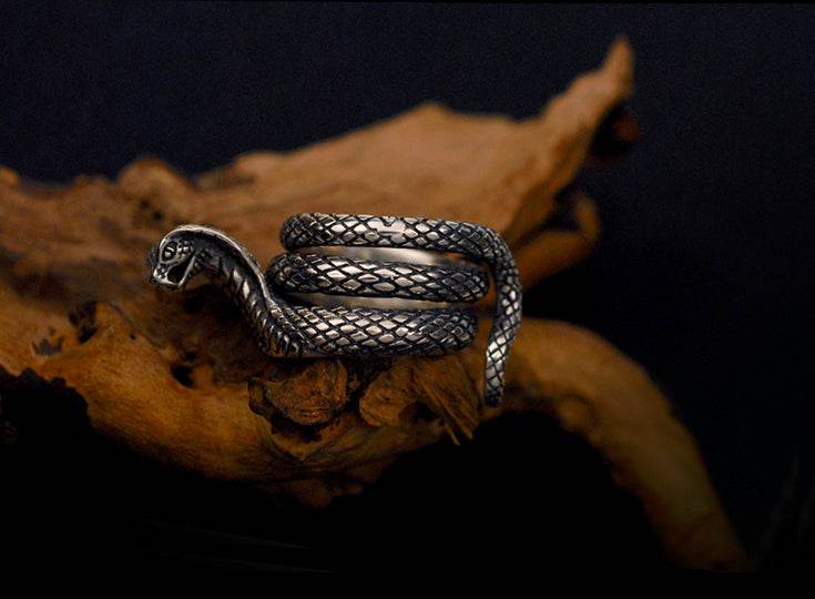 Cobra Silver Ring - MOWTE