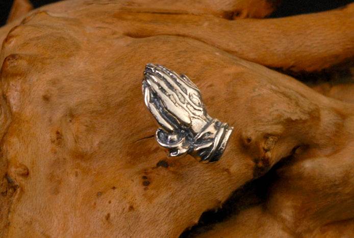 Men's fashion pray ear stud - MOWTE