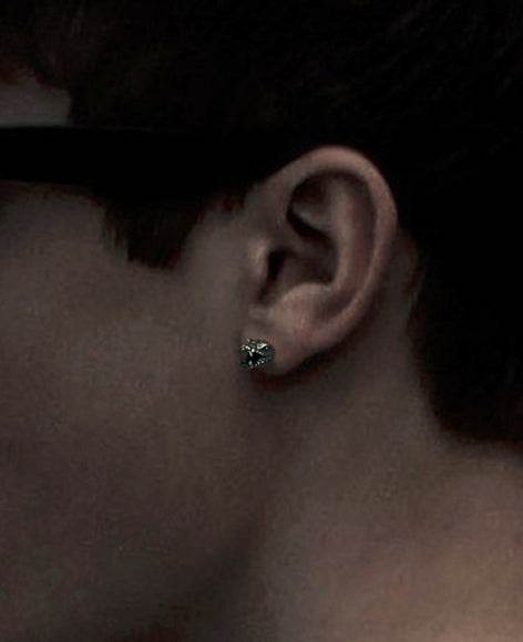 Men's fashion snakehead ear stud - MOWTE