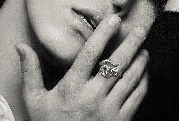 Men's fashion snake sterling silver ring - MOWTE