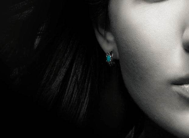 Men's fashion turquoise feather ear stud - MOWTE